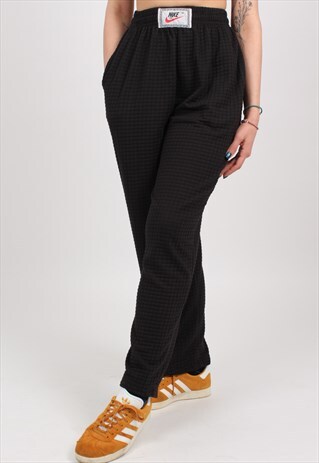 VINTAGE NIKE JOGGERS ASM2302