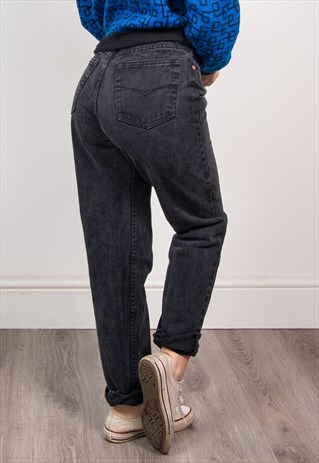 VINTAGE 90'S BLACK HIGH WAIST MOM JEANS