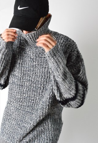 VINTAGE 90S BLUE WHITE CHUNKY KNIT TURTLE NECK JUMPER