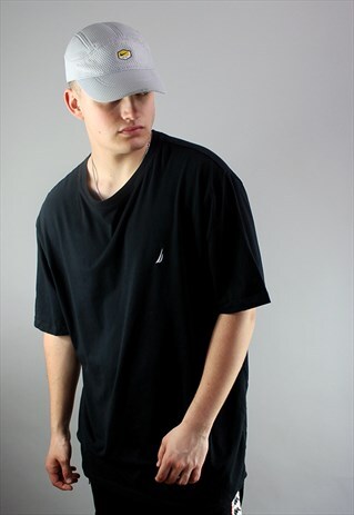 BLACK TEE