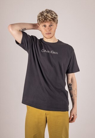 CALVIN KLEIN CLASSIC SPELL-OUT T-SHIRT IN BLACK