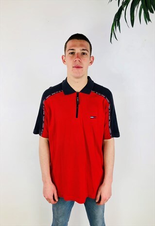 TOMMY JEANS QUARTER ZIP POLO SHIRT