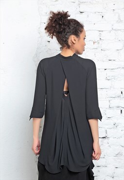 Soft elongated blouse with front zip and crossed back 