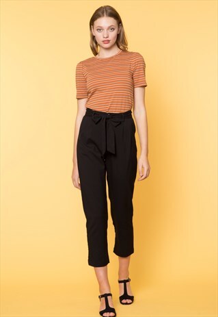 BLACK HIGH WAISTED CROPPED PANT WITH WAIST TIE