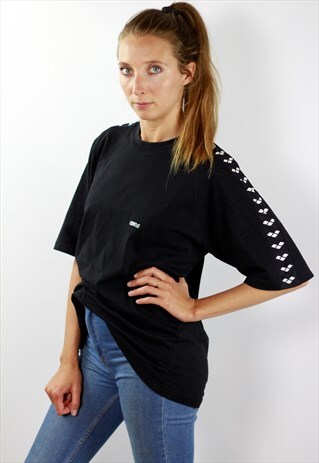 ARENA T-SHIRT BLACK T-SHIRT ARENA VINTAGE T-SHIRT