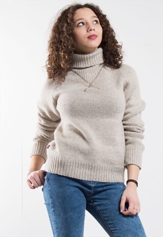 90'S LEVI'S ROLL NECK BEIGE KNIT JUMPER