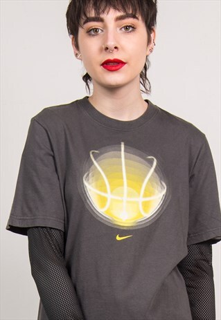 NIKE BASKETBALL T-SHIRT