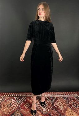 50's Vintage Black Velvet Short Sleeve Midi Dress