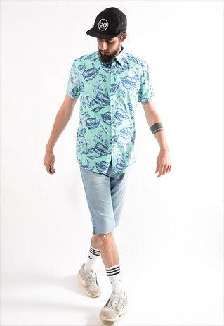 VINTAGE HAWAIIAN SHIRT