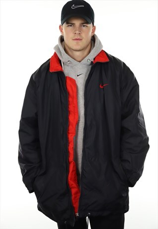 VINTAGE 90S NIKE COAT BLACK