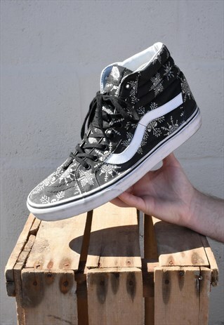 VANS OLD SCHOOL FROST SKULL TRAINERS