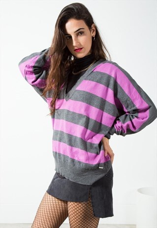 ON SALE VINTAGE 80S TOMMY HILFIGER KNITWEAR JUMPER / S411