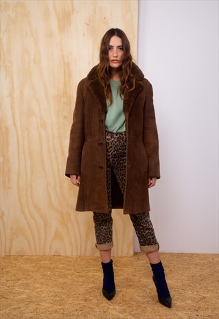 VINTAGE SHEEPSKIN COAT IN DARK BROWN