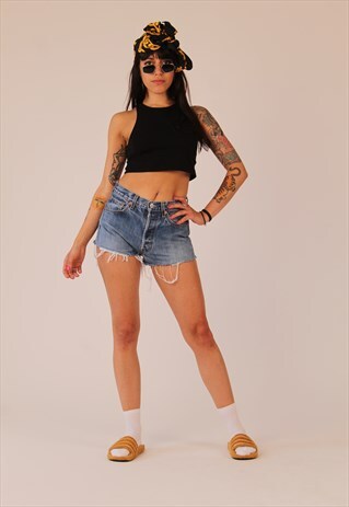 VINTAGE LEVIS 501 LIGHT BLUE CUT OFF DENIM SHORTS LEVI