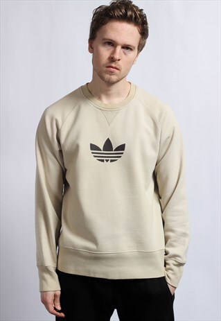 VINTAGE ADIDAS SWEATSHIRT