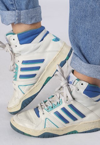 ADIDAS HI-TOPS TRAINERS 1980'S RARE 80'S UK 5 (K3T)