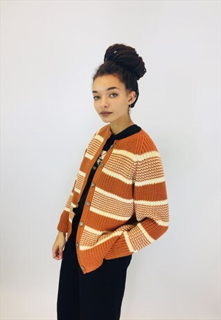 GORGEOUS COLOURFUL CHUNKY KNITTED CARDIGAN