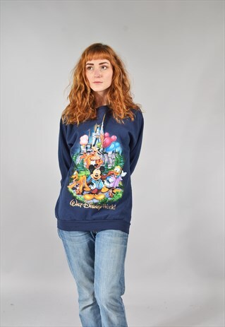 VINTAGE DISNEY LAND NAVY SWEATER