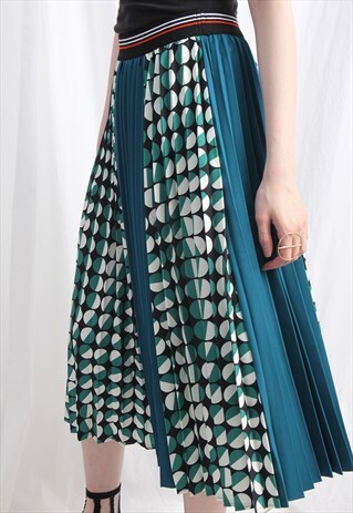 (KOREAN) VINTAGE STYLE GEOMETRIC DOTS MIXED PLEATED SKIRT