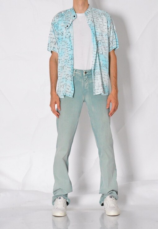 garment image