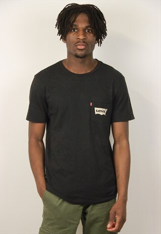 VINTAGE LEVI'S TSHIRT