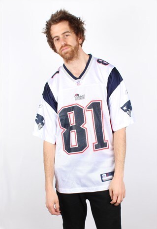 VINTAGE NFL AUTHENTIC MOSS PATRIOTS JERSEY