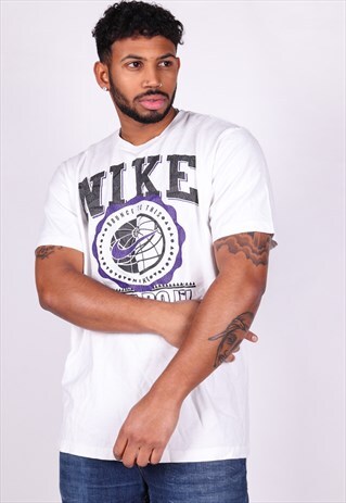 VINTAGE NIKE T-SHIRT T836