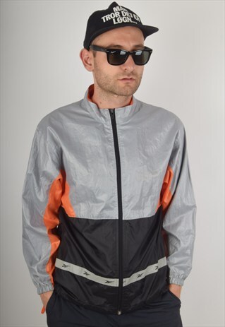 VINTAGE REEBOK WINDBREAKER SIZE S (965)