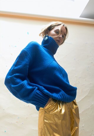TURTLE NECK CABLE KNIT JUMPER