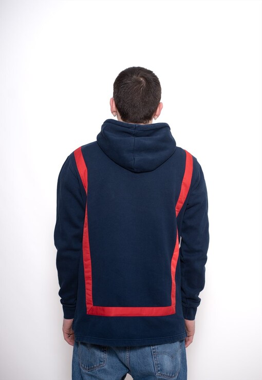 garment image