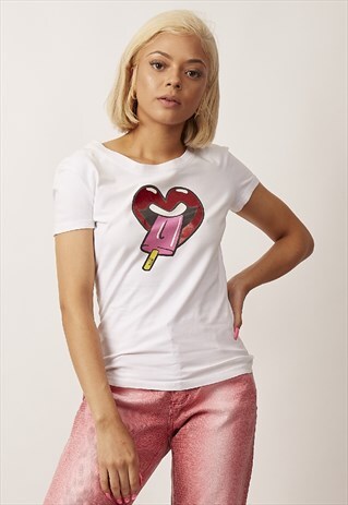 RARE LOVE MOSCHINO VINTAGE T-SHIRT