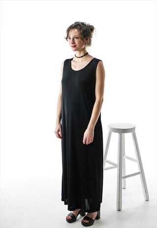 BLACK LONG DRESS / STRAIGHT SLEEVELESS DRESS