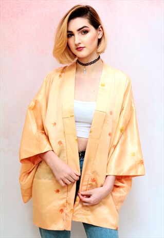 1970S VINTAGE AUTHENTIC PEACH COLOURED JAPANESE KIMONO