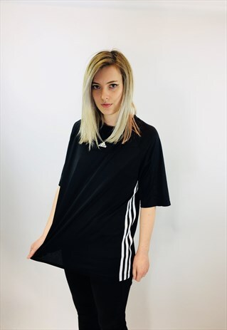 VINTAGE ADIDAS 3 STRIPE SPORTS T SHIRT