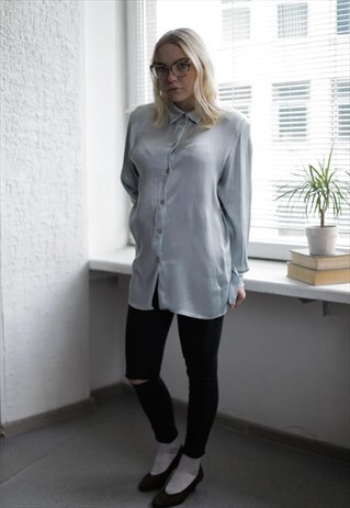 VINTAGE 80'S LIGHT BLUE LONG SLEEVE SHIRT