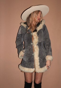 Vintage 70s shearling hooded penny sheepskin coat - small