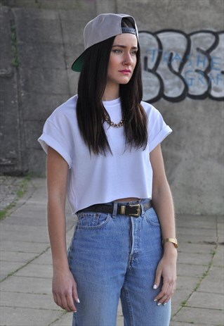 VINTAGE RETRO NEW 90'S WHITE CROP TOP T SHIRT