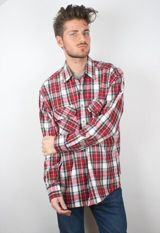 VINTAGE RED CHECK WOOLRICH FLANNEL SHIRT