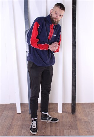 VINTAGE 90S RARE FILA FLEECE JACKET. UNISEX BRANDED