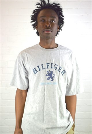 VINTAGE 90'S TOMMY HILFIGER T-SHIRT