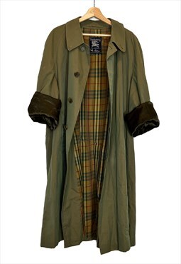 Burberry vintage oversized trench coat for men, Size XL