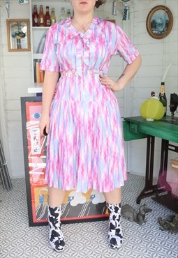 Vintage 60s Pink Abstract Striped Geometric Print Midi Dress