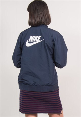 NIKE VINTAGE TRACKSUIT JACKET