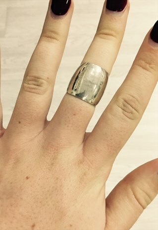 HAMMERED RING SILVER