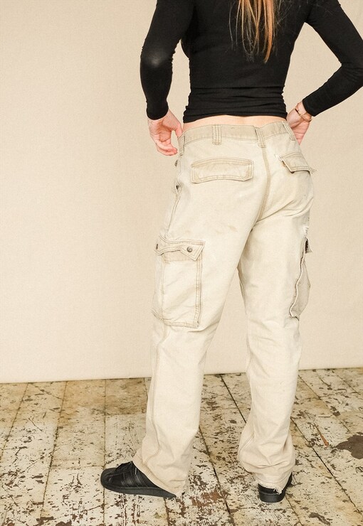 garment image