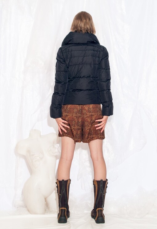 garment image