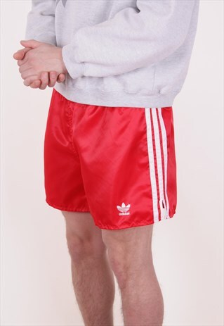 90S VINTAGE ADIDAS SPRINTER SHORTS AA10083