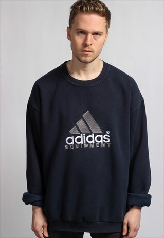 VINTAGE ADIDAS SWEATSHIRT