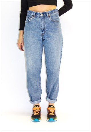 VINTAGE HIGH WAIST MOM LEVI'S JEANS