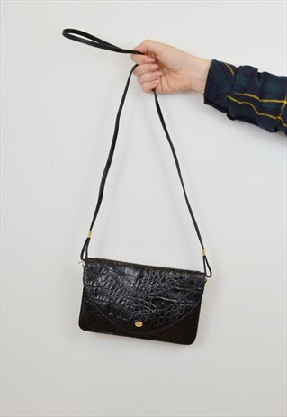 PATENT CLUTCH BAG